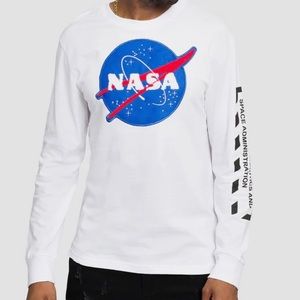 WT02 Brand Fashions “NASA” Pullover long sleeve “Medium” shirt, 100% Cotton